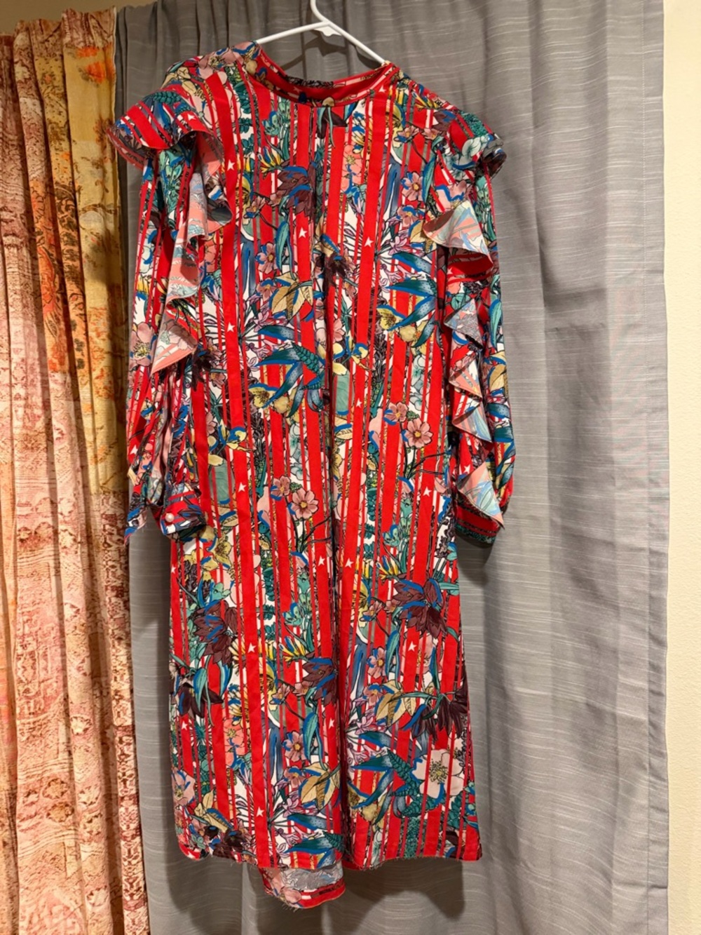 NWT Golden Goose Red Floral Stripe Ruffle Dress Size Extra Small - Picture 2 of 14
